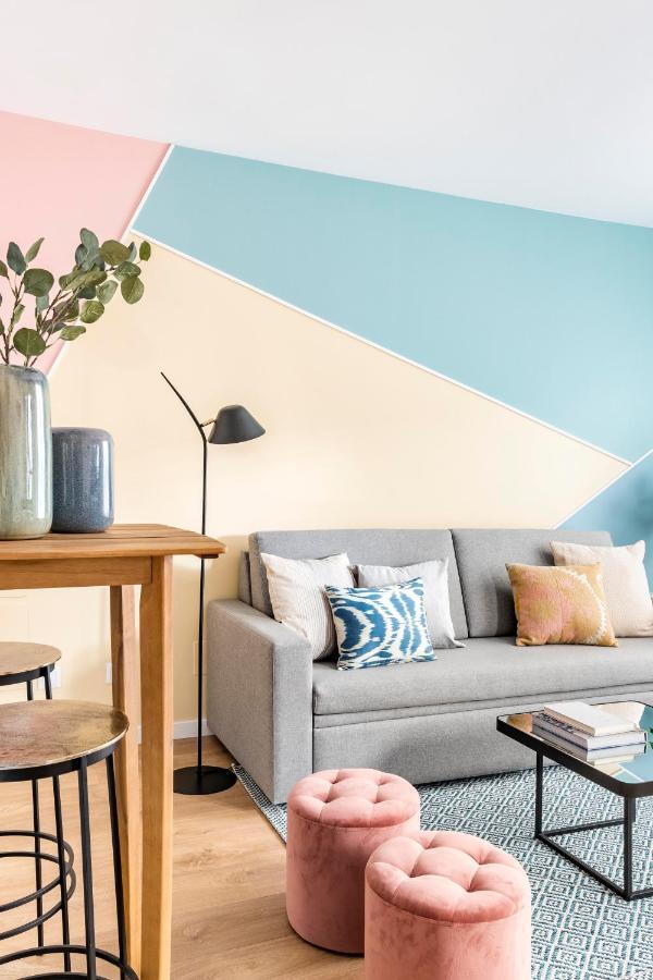 Color By Olala Homes * Madri