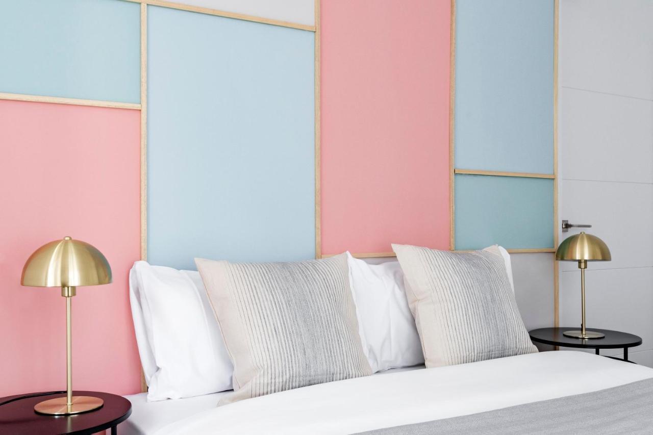 Color By Olala Homes * Madri